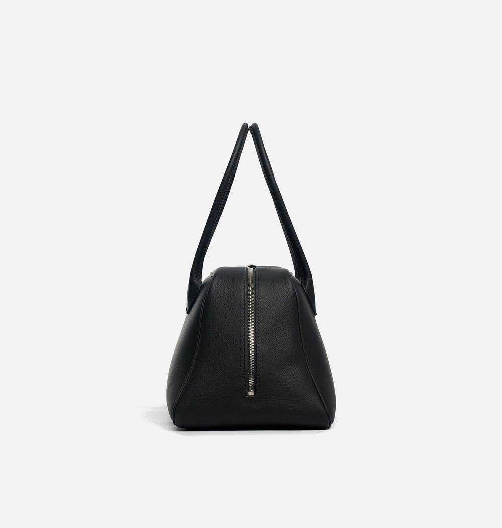 Сумка из натуральной кожи ARCUS M Carbon
