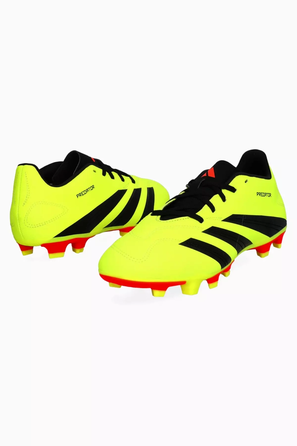 Бутсы adidas Predator Club FxG