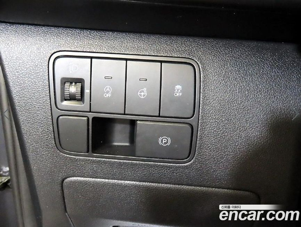 Hyundai Staria Cargo 3-х местный (09.2021)