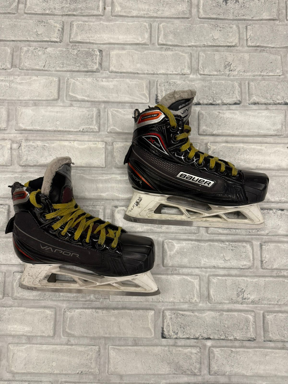 Bauer vapor Х700 JR 2EE (EUR 35)