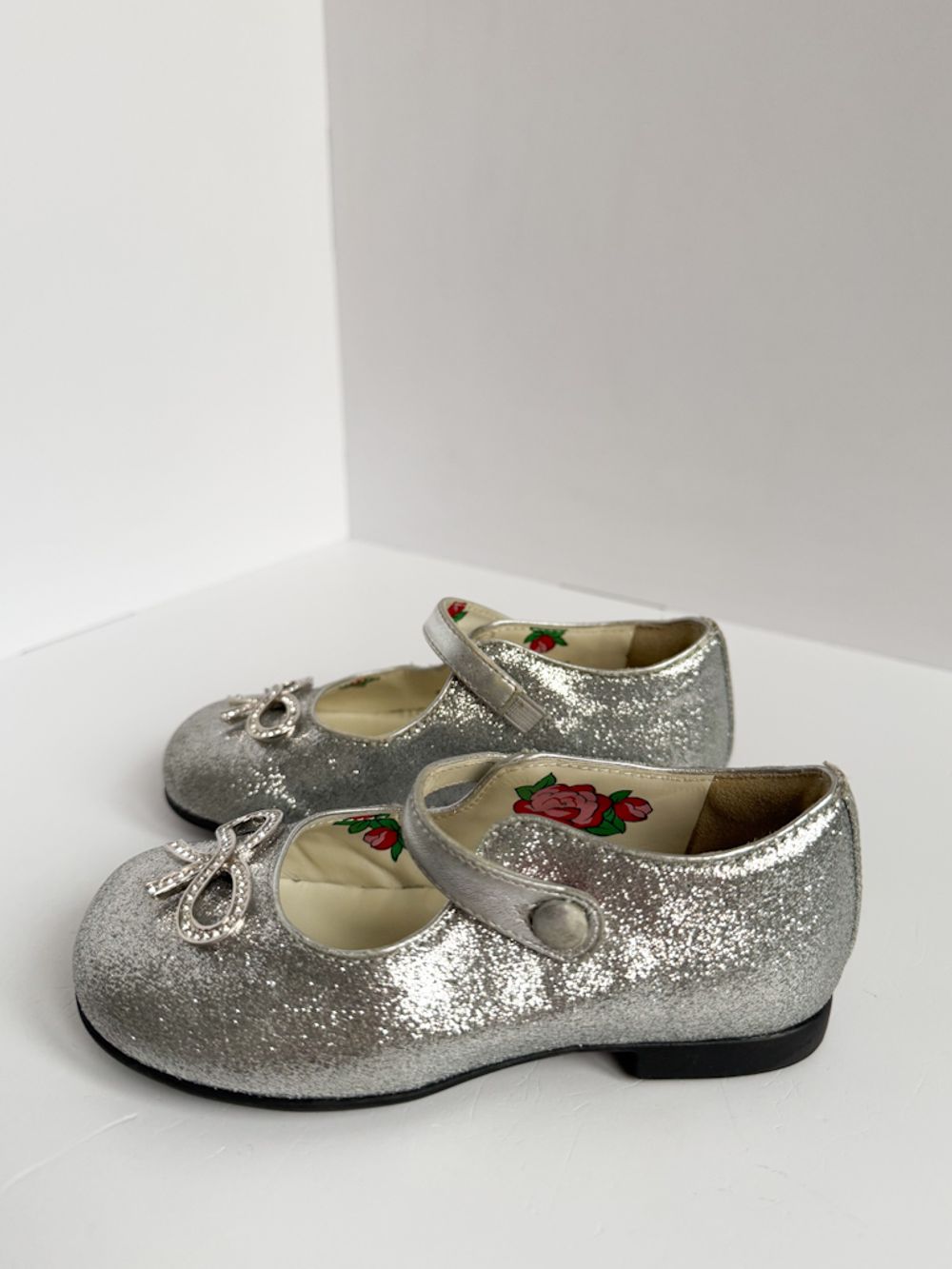 Кожаные туфли Gucci, 23