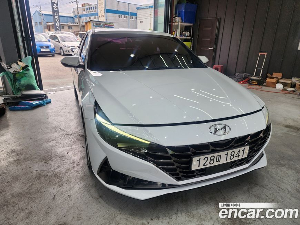 Hyundai Avante (CN7) 1.6 (12.2020)