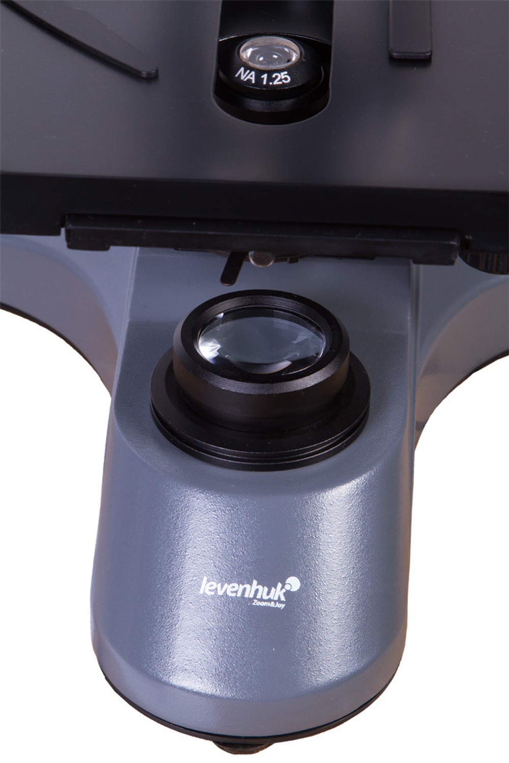 Микроскоп  Levenhuk 720B