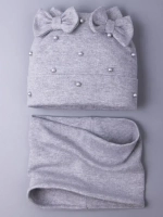 Шапка для девочки на осень с ушками и снуд