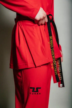 Добок WT Tusah Evo Uniform Male Dan красный