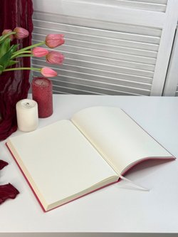 Блокнот А4 200л. (400страниц) без разлиновки Малиновый (К44-522А)