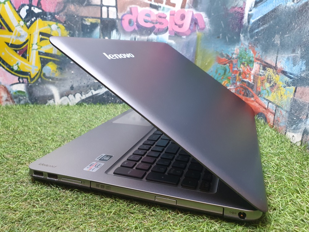 Ноутбук Lenovo i7/8Gb/GT625M 1Gb/IdeaPad U510