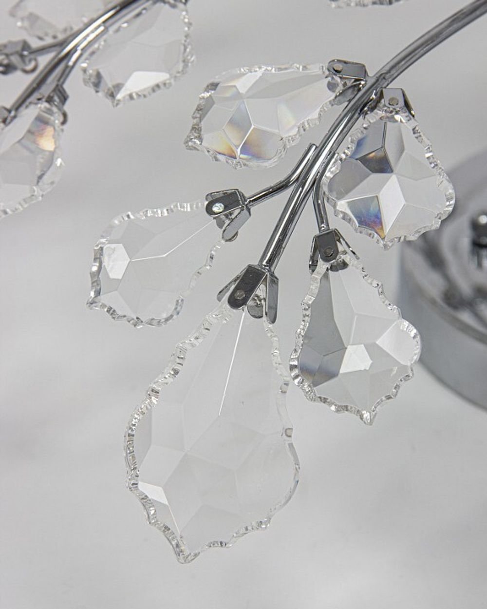 Люстра на штанге Abrasax Merle MD42057/4(CR)