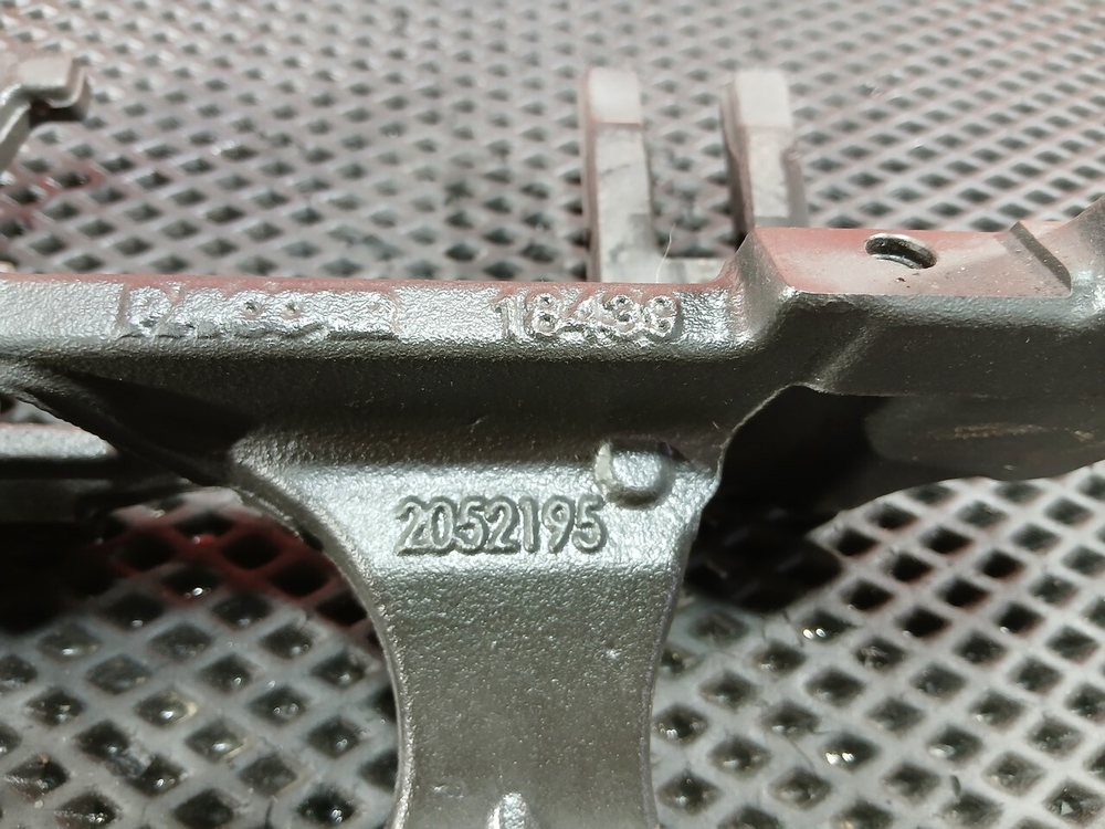 Кронштейн EGR 2018г.