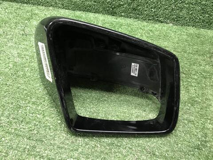 Крышка зеркала правая Mercedes M GLE W166 (11-18)