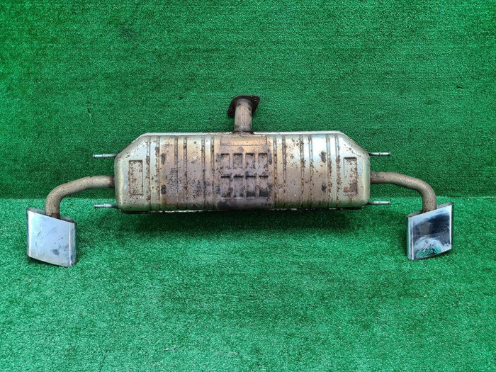 Глушитель Hongqi HS5 (2019-н.в.)