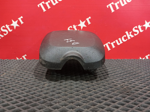 Крышка заднего крыла 2020г.