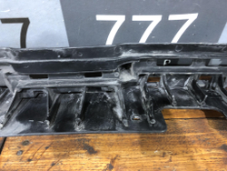 Кронштейн заднего бампера Renault Clio 3 05-12 Б/У Оригинал 8200290035