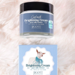 Jigott Крем для лица осветляющий с экстрактом козьего молока / Goat Milk Whitening cream, 70 мл