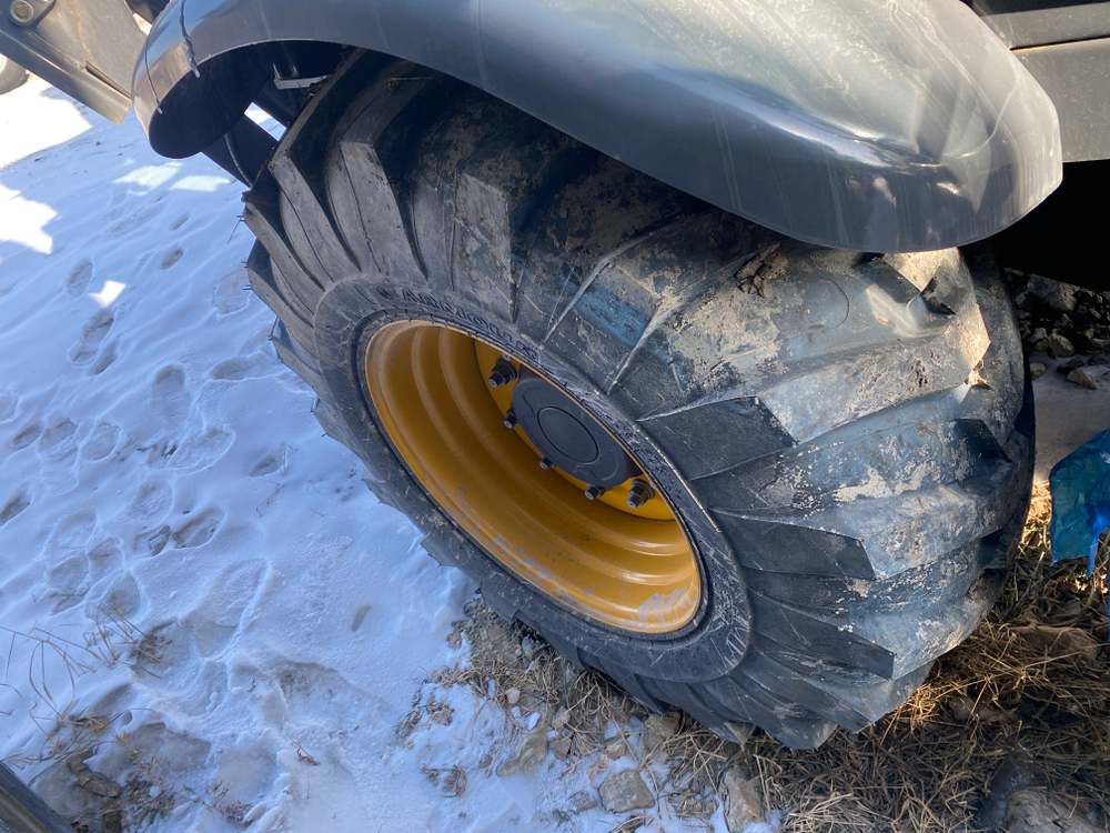 LiuGong CLG* Экскаватор-погрузчик CLG766A (Дизельный, 4.8 л, 95 л.с. АТ)