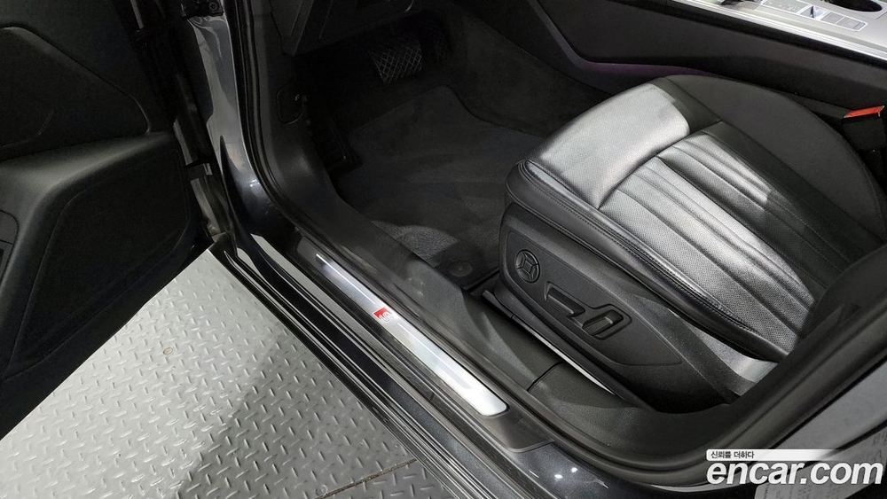 Audi A6 (C8) 40 TDI (01.2020)