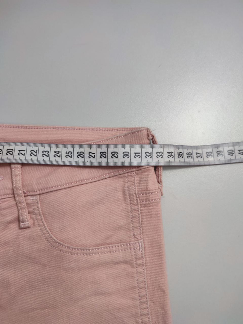 Штаны нежного цвета 40 размер