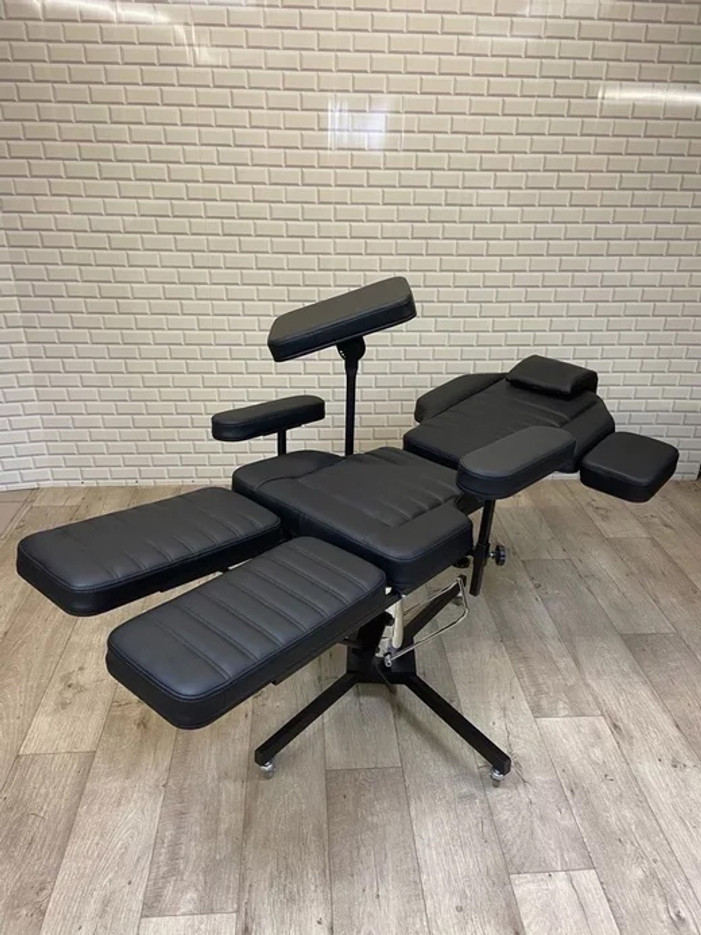 Многофункциональное гидравлическое кресло