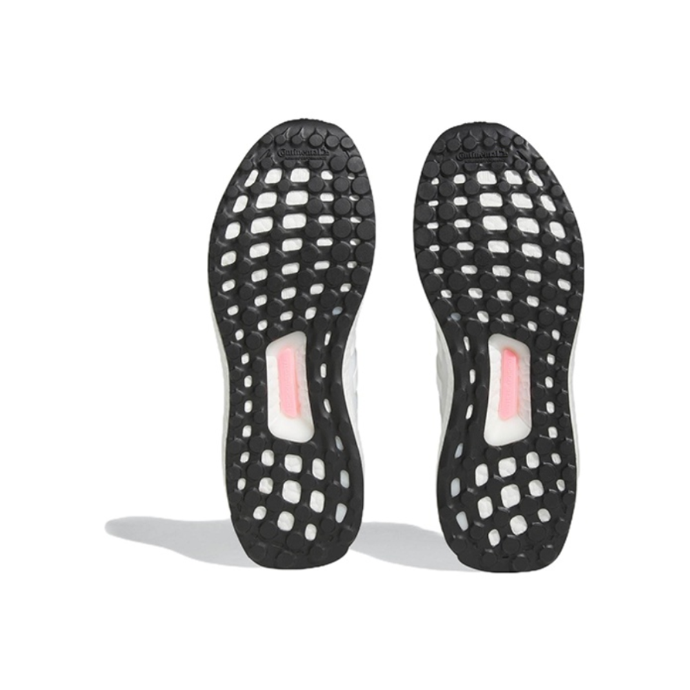 Женские кроссовки Adidas UltraBoost 1.0 'Triple White' HQ4207