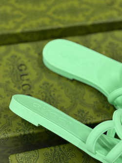 Шлепанцы Gucci