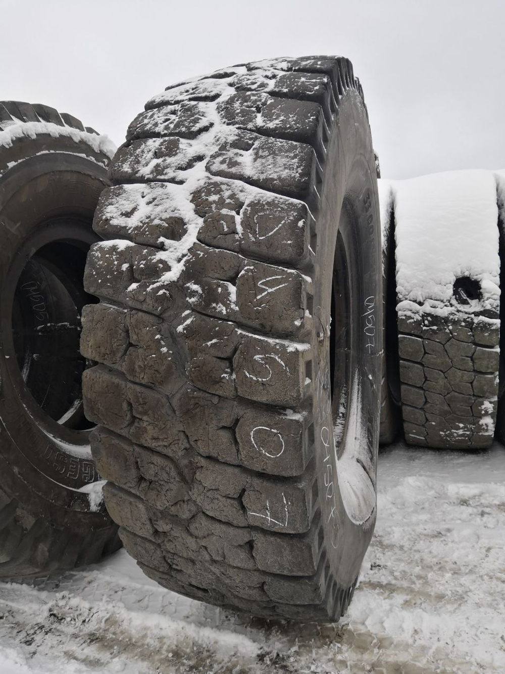 33.00R51 Michelin XDR3 шина б/у