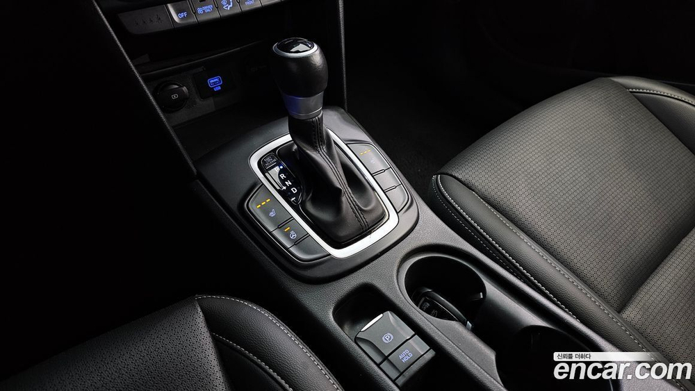 Hyundai KONA Hybrid Modern Special (12.2019)