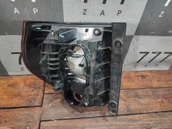 Фонарь задний правый Skoda Yeti 13-18 Б/У Оригинал 5LD945096