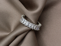 Кольцо с прозрачными кристаллами, 5мм, цвет серебро
