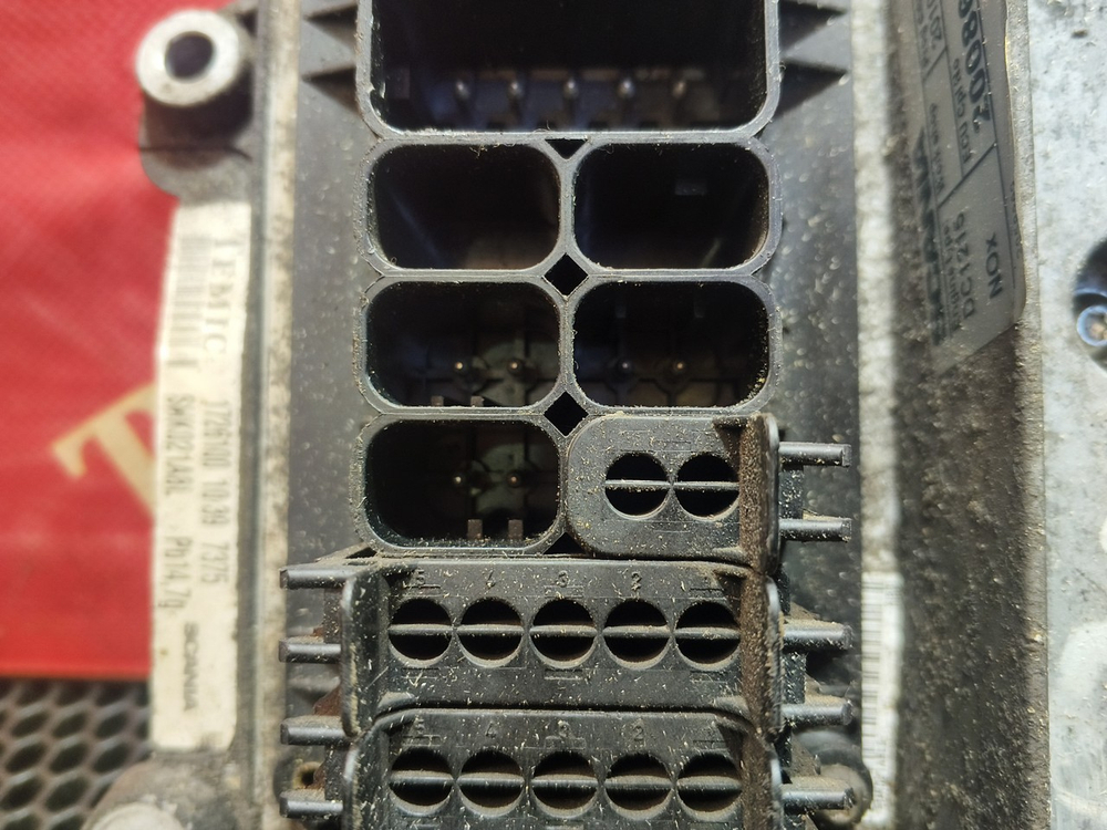 Блок управления двигателем