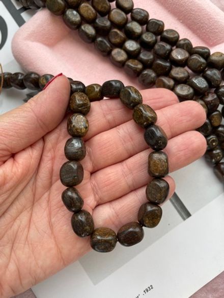 Бусины из бронзита 9х12мм, галтовка