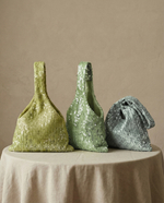 Свадебный клатч зеленого цвета с пайетками