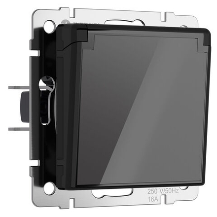 Розетка влагозащ. с зазем. с защит. крышкой и шторками (черный акрил)