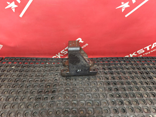 Кронштейн рессоры задней