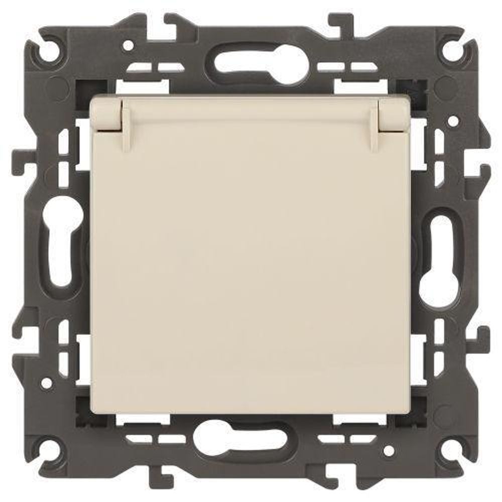 Розетка 1-м СП Эра Elegance 14-2103-02 16А IP20 16AX 250В 2P+E Schuko защ. шторки с крышкой сл. кость Эра Б0034279