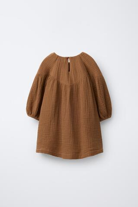ZARA ПЛАТЬЕ ИЗ ЖАТОЙ ТКАНИ, КАРАМЕЛЬНЫЙ