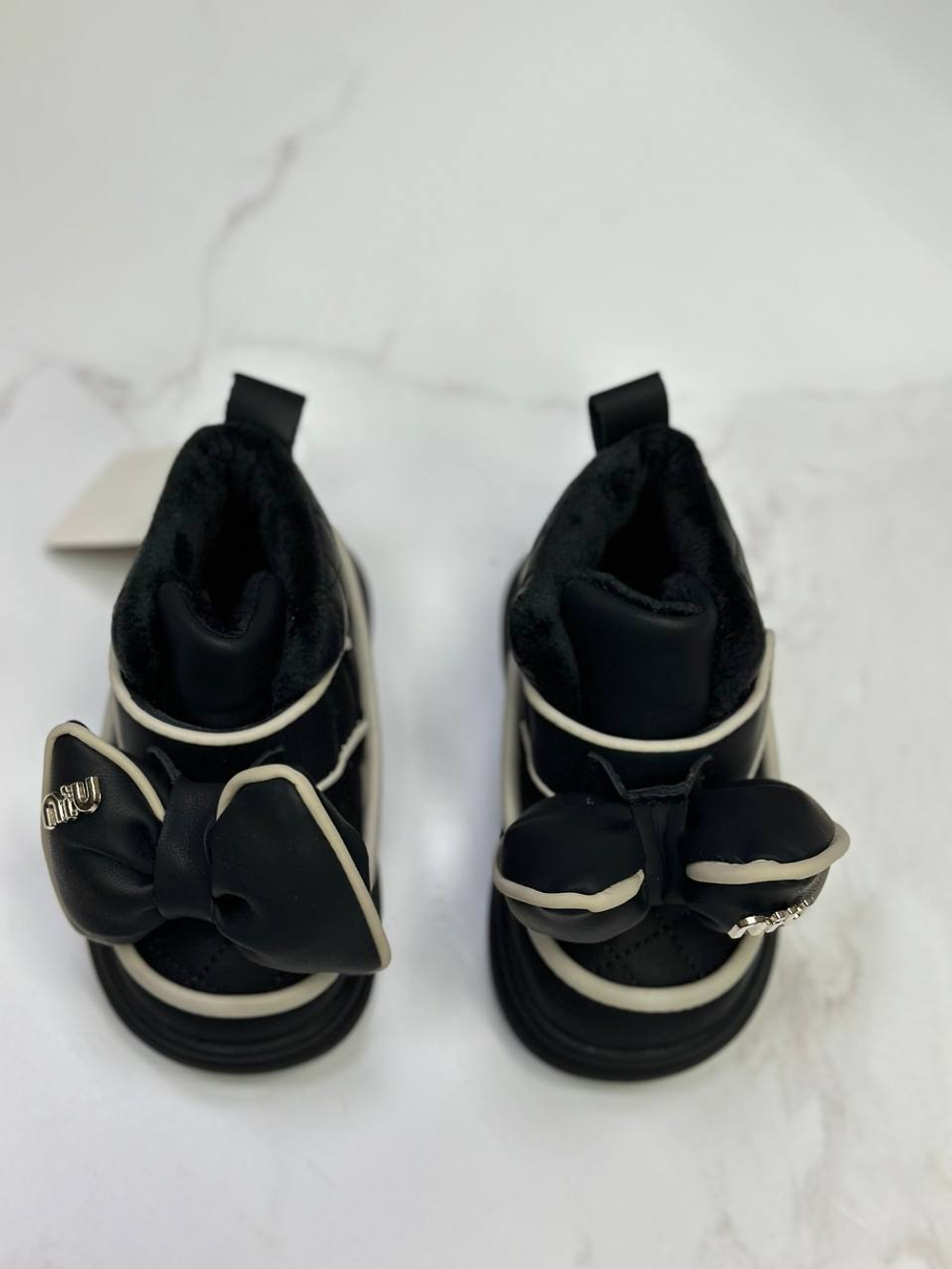 Детские ботинки Miu Miu с бантом