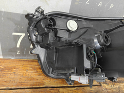 Фара правая LED Toyota RAV4 IV (XA40) 15-19 Б/У Оригинал 8114542680