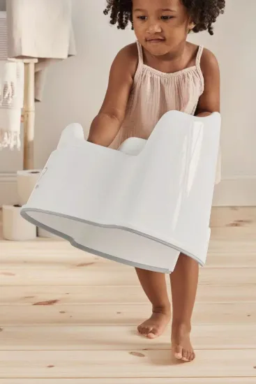 Кресло-горшок BabyBjorn Potty Chair белый