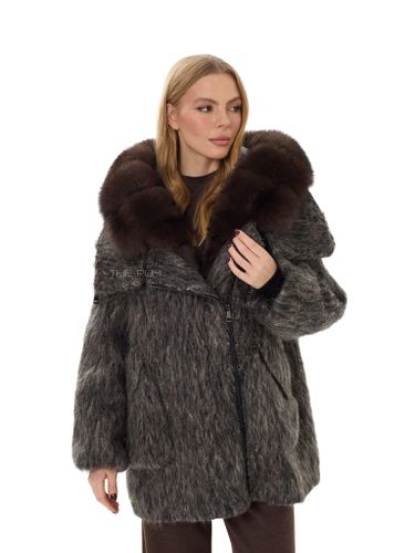 Шоколадный шерстяной пуховик с меховым воротником