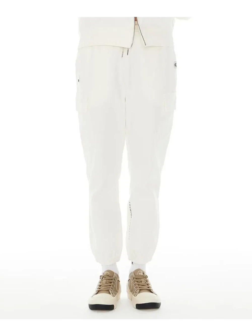 Брюки-джоггеры с надписями