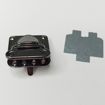 Замок-защелка на зажимах 32*35 Черный никель