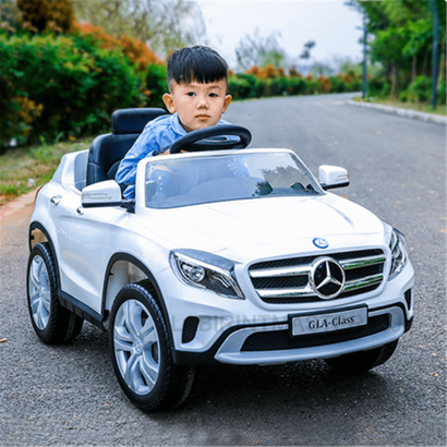 Электромобиль детский "MERCEDES-BENZ GLA", 12V,белый
