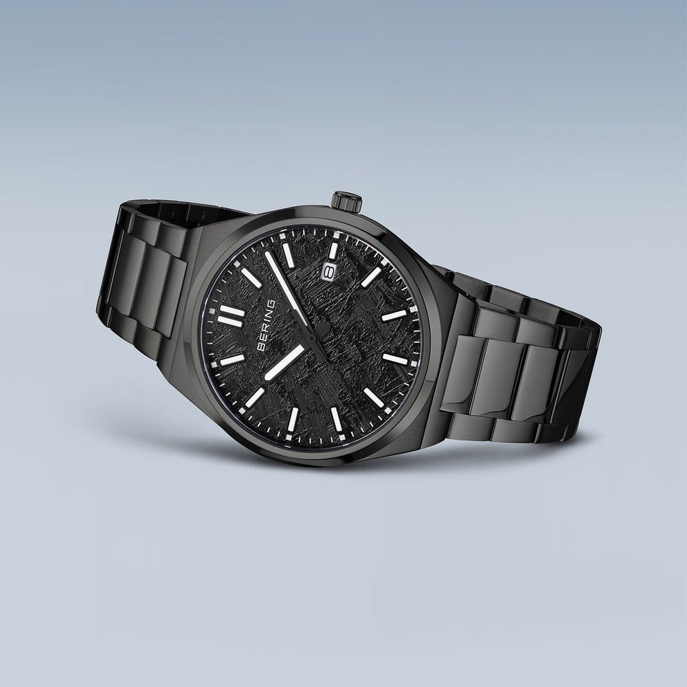 Мужские наручные часы Bering 17639-722