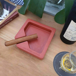 Пепельница Le Petit MONAD - Red Concrete Ashtray