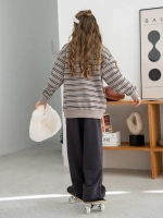 Спортивный костюм для девочки в школу