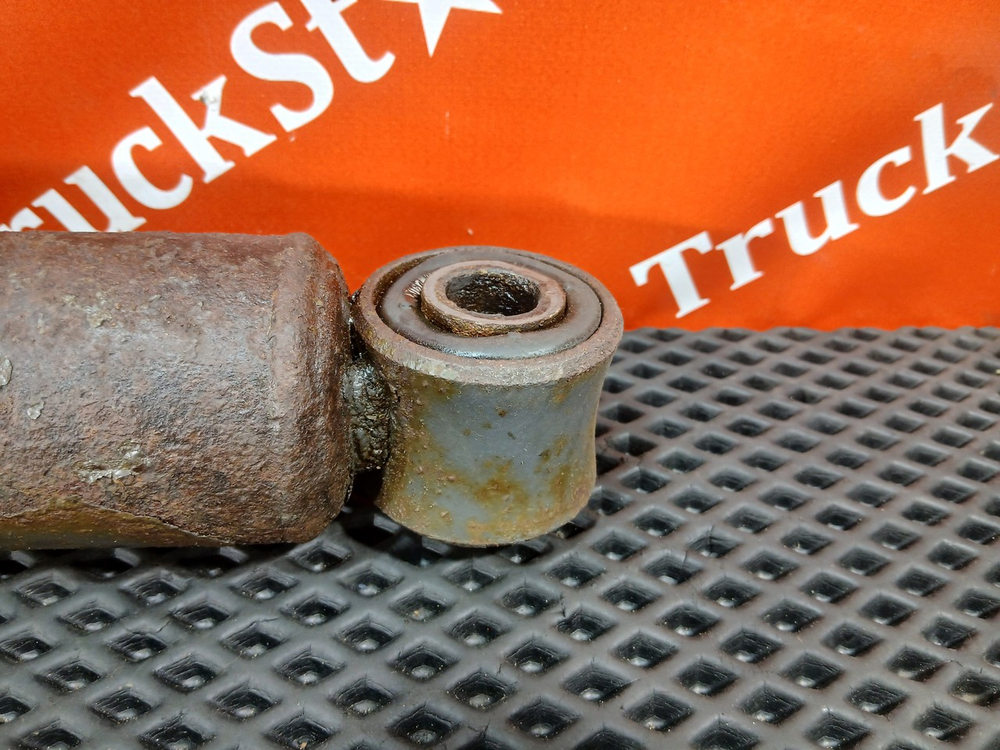 Амортизатор задний