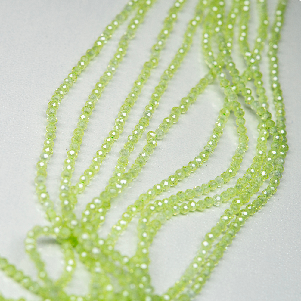 Фианиты, оттенок "Яблоко", 2мм, шар, микроогранка