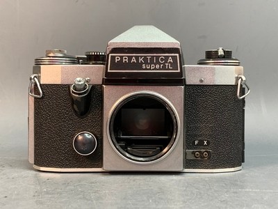 Praktica Super TL