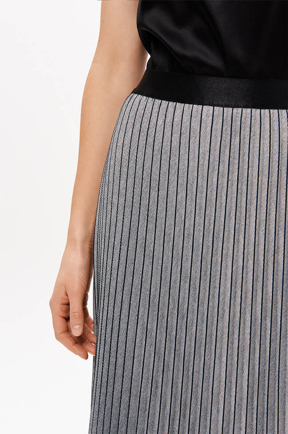 4912 Юбка женская (серо-черный)