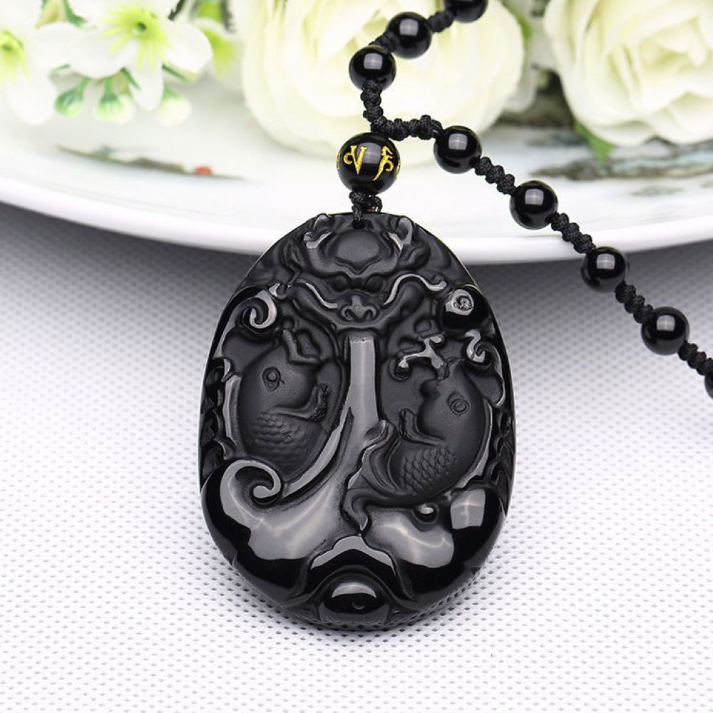 Дракон в окружении карпов, Защита благополучия, Обсидиан